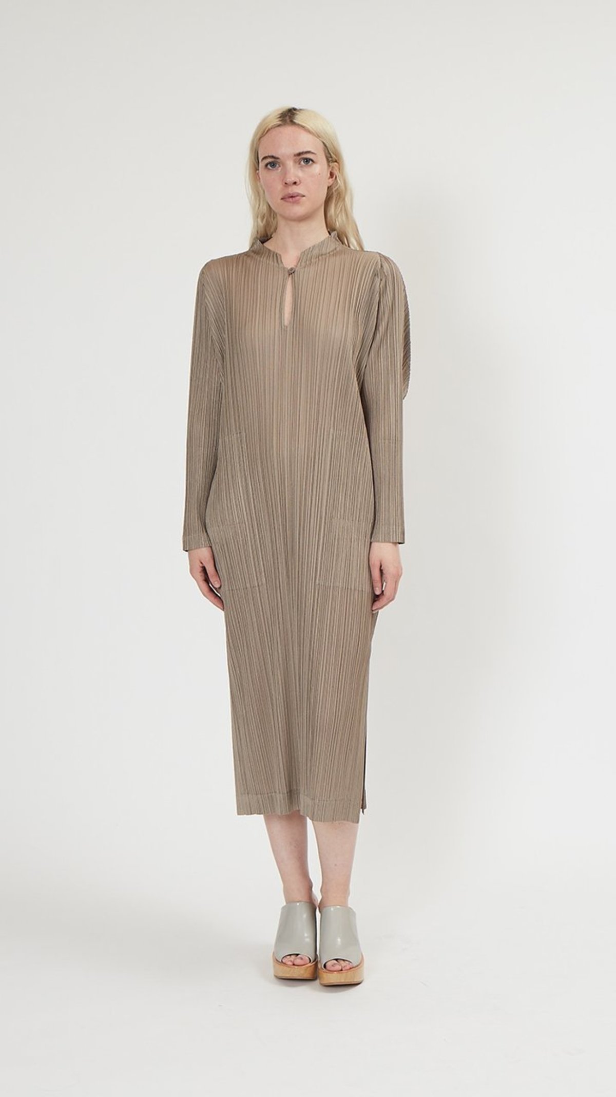 Issey Miyake Pleats Please Monthly 