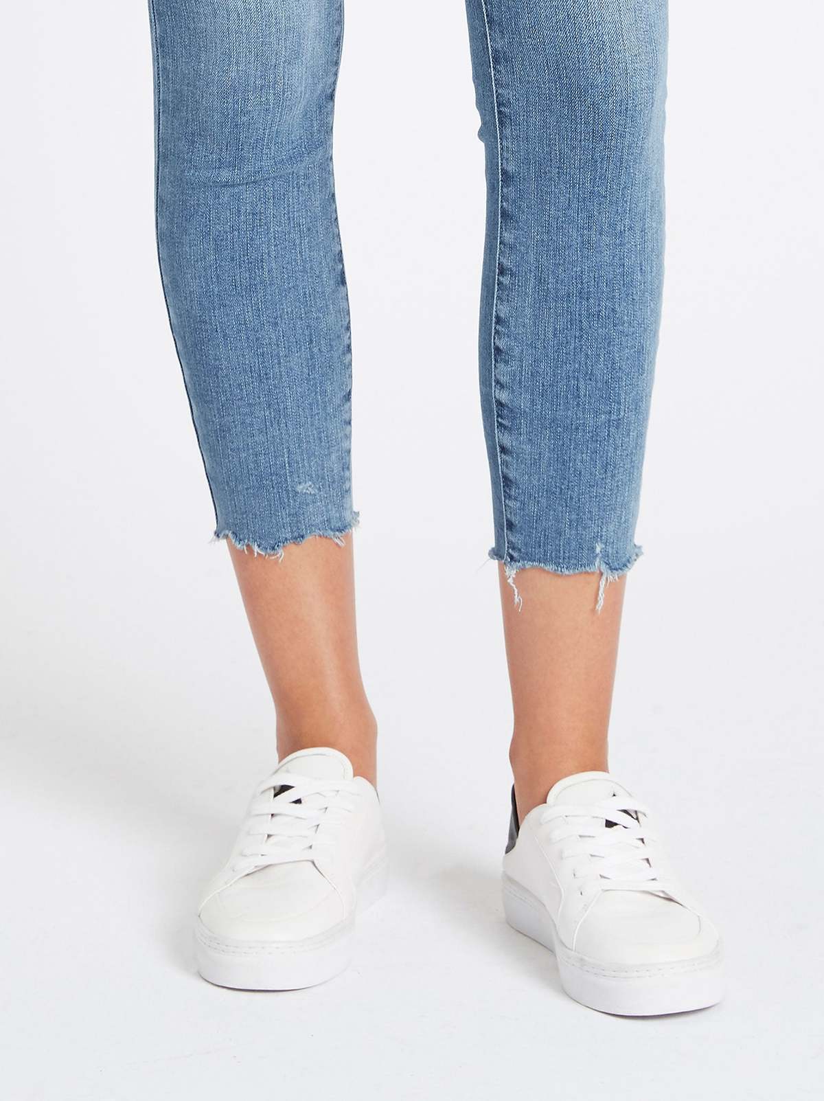 Jean Paige Hoxton Crop Rollup Carbon Black Taille 30 - Neuf Avec étiquettes, Effet Destructuré, Coupe Coupée