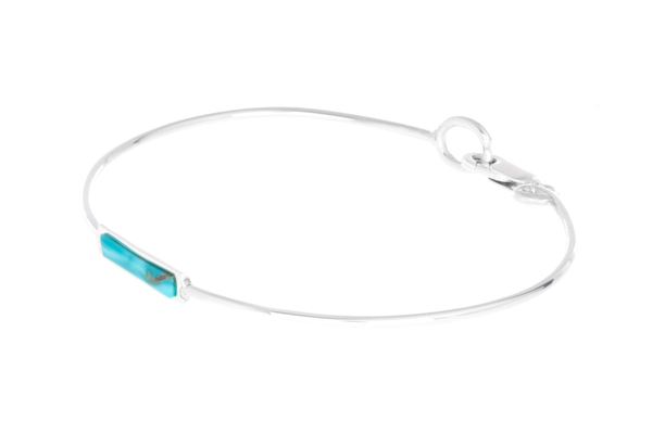 Shahla Karimi Bar Bangle with Turquoise Shahla Karimi Bar Bangle with Turquoise