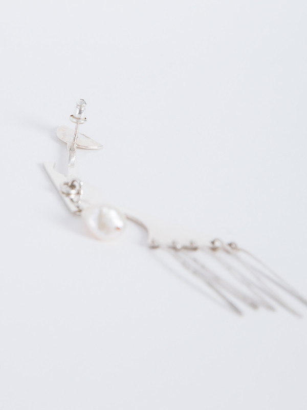 Faris Keshi Mono Earring Faris Keshi Mono Earring