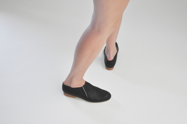 The Palatines "fides" pull-on bootie | black The Palatines "fides" pull-on bootie | black