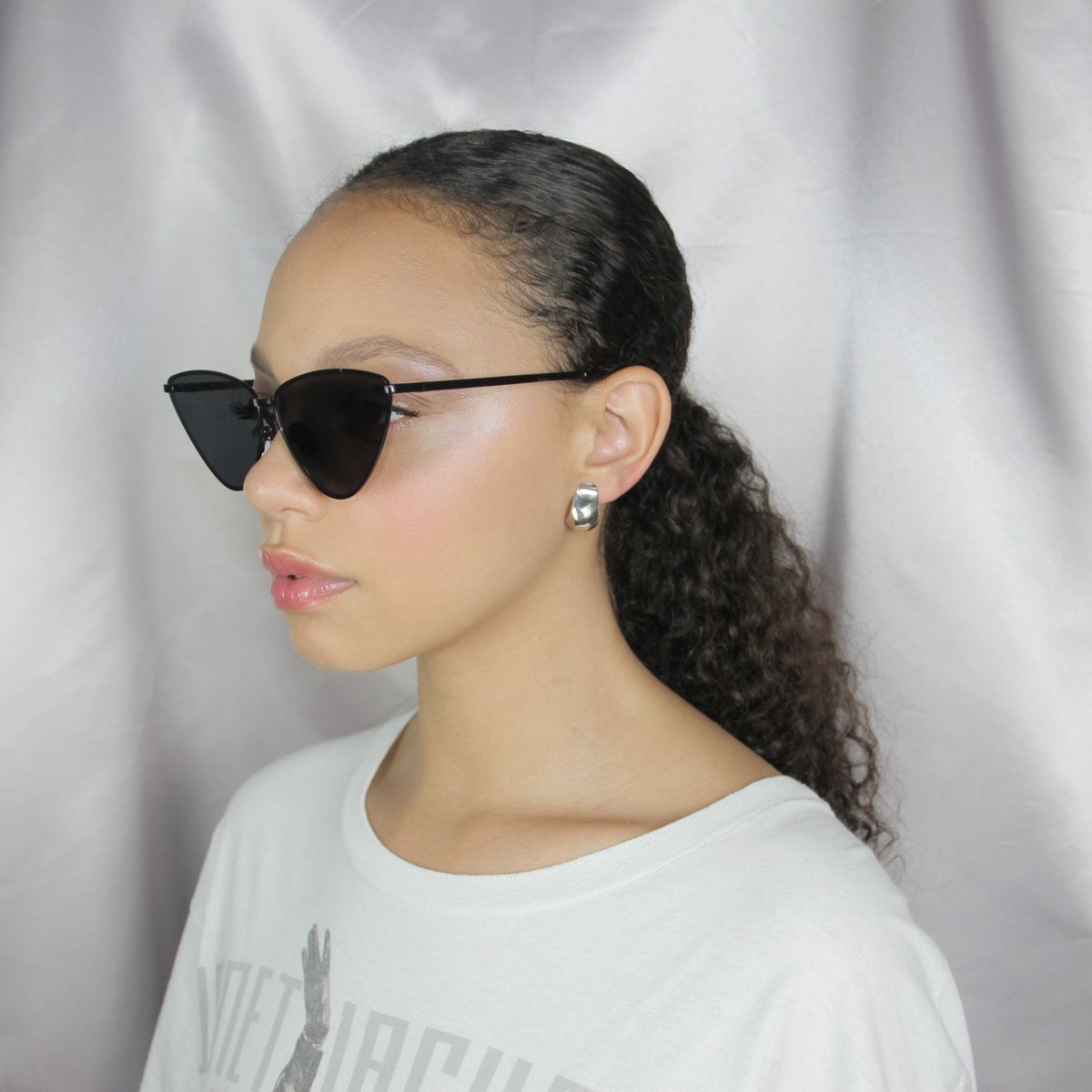 le specs luxe nero sunglasses