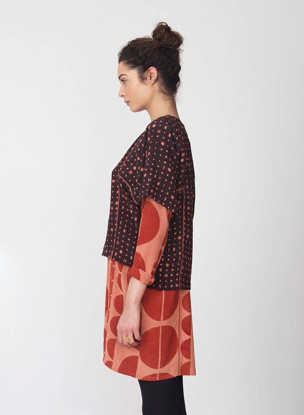Seek Collective Jynne top | black/pink portals print Seek Collective Jynne top | black/pink portals print