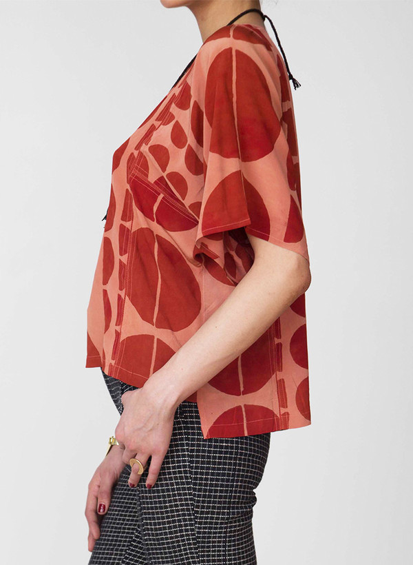 Seek Collective Jynne top | earth red eclipse print Seek Collective Jynne top | earth red eclipse print