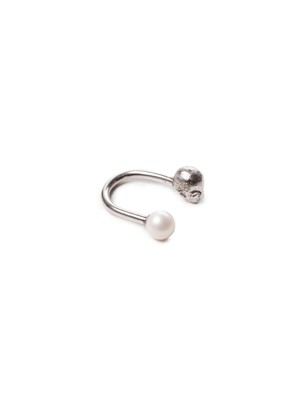 Casa Malaspina Womens Muse Ring Silver with White Pearl Casa Malaspina Womens Muse Ring Silver with White Pearl