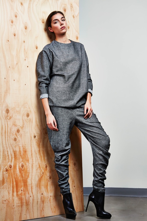 Devlyn van Loon UNISEX Curve Pant Devlyn van Loon UNISEX Curve Pant