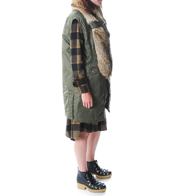 Flight Vest w Detachable Fur Stole Flight Vest w Detachable Fur Stole