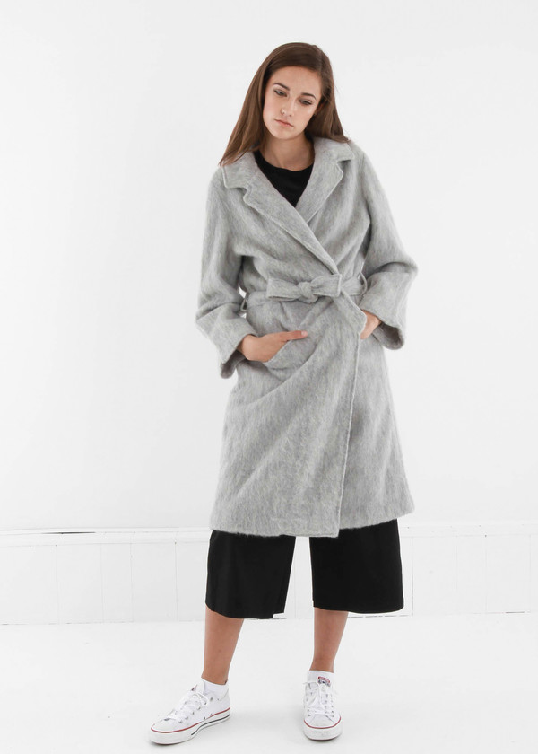 Baserange Light Grey Pyrénées Coat Baserange Light Grey Pyrénées Coat