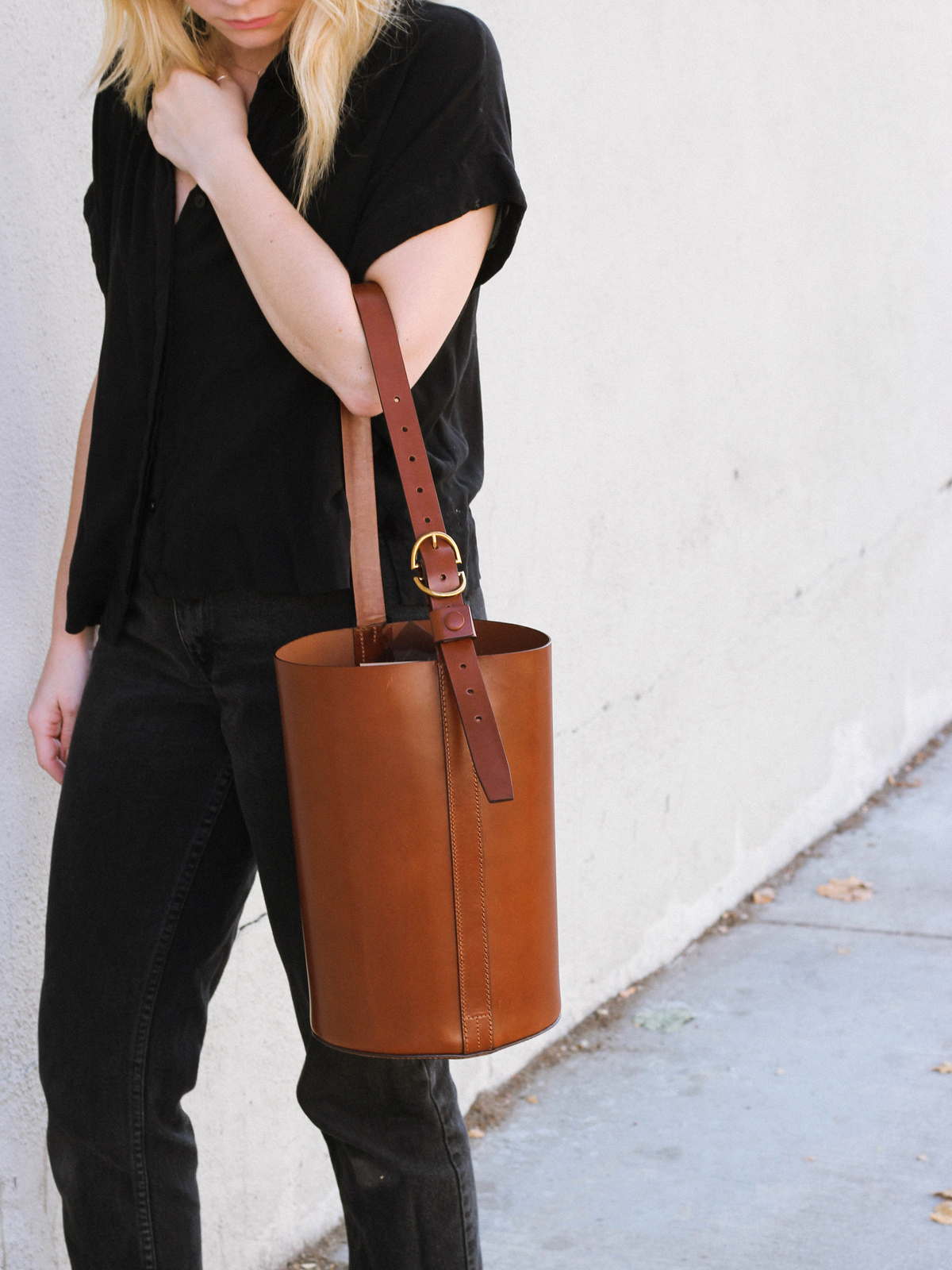 trademark classic bucket bag